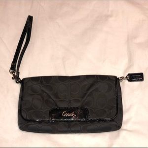 Coach wristlet large